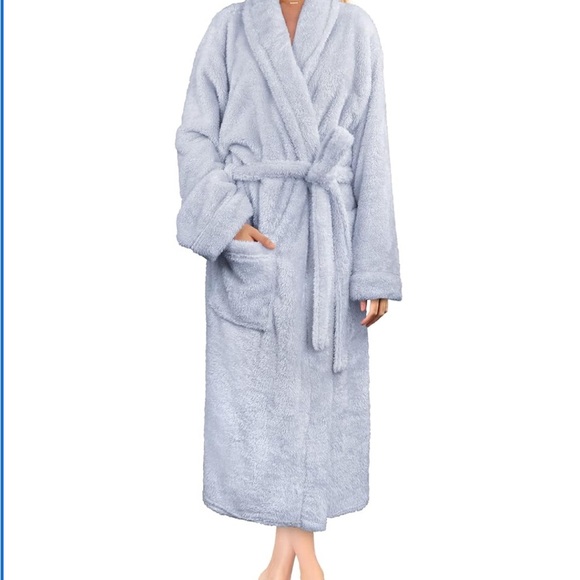 PAVILIA Luxe Fleece Robe in Light Blue - Picture 7 of 10